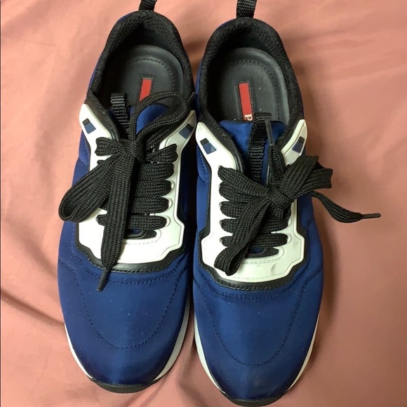 Prada blue sneaker shoe - Picture 2 of 3
